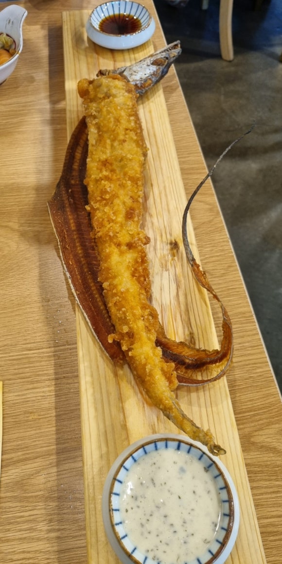 서서자는물고기 이미지