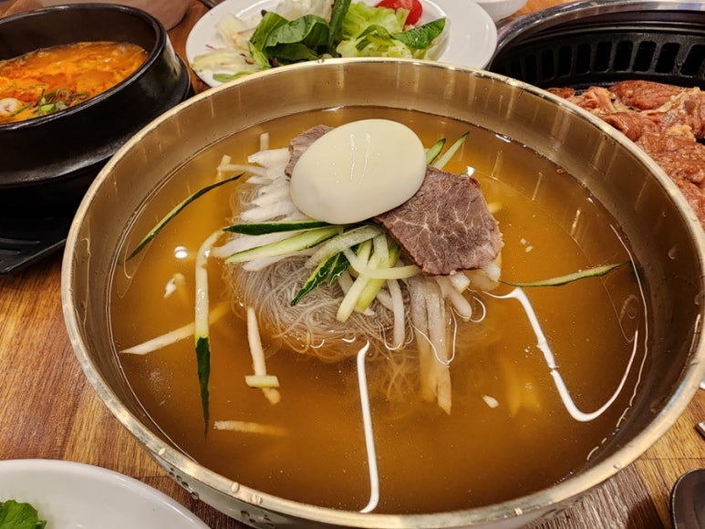 솔가함흥냉면 이미지