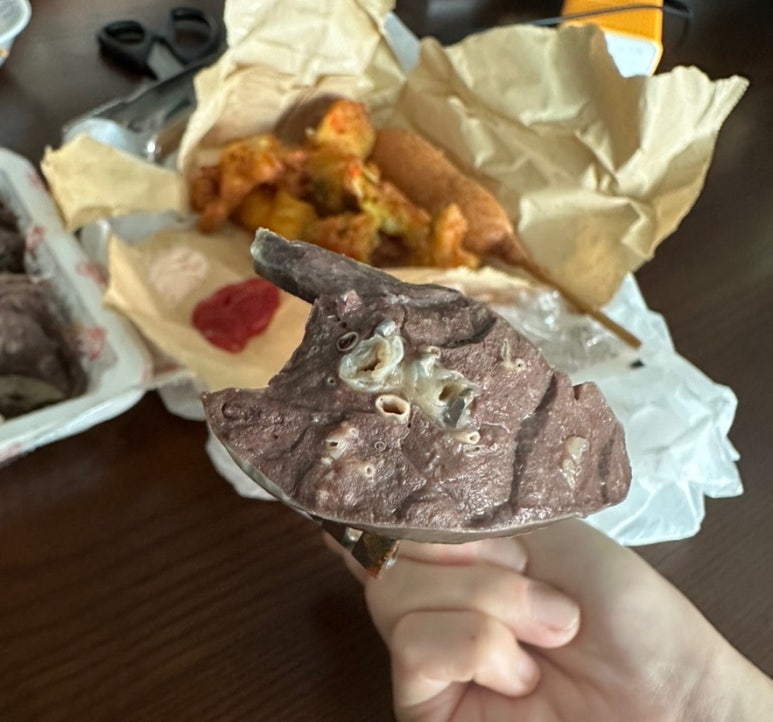 빨간자전거송탄점 이미지
