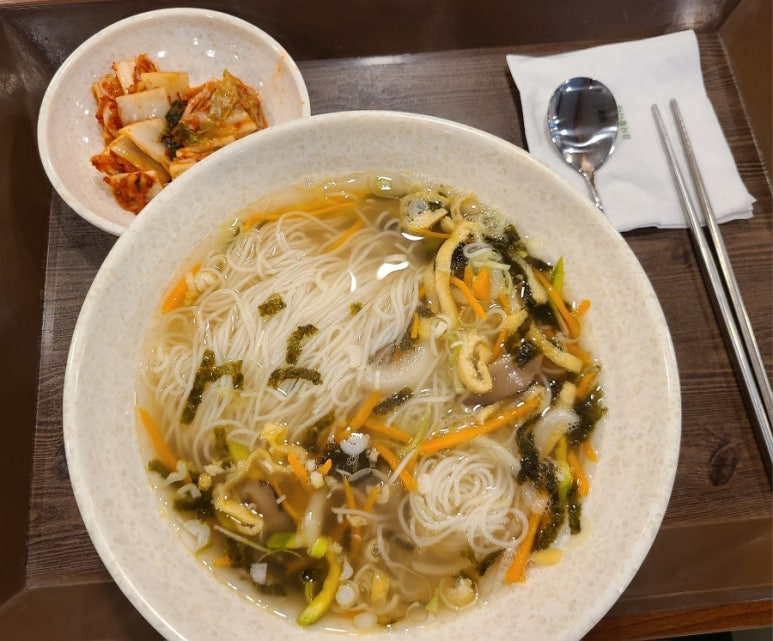 대가잔치국수 이미지