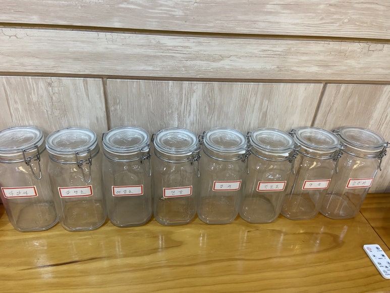 에스테틱 피부 마사지샵 이미지