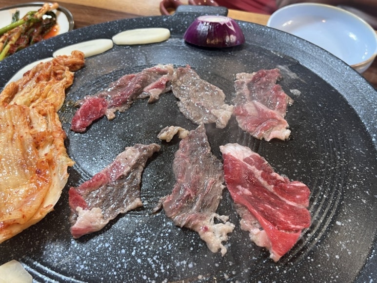백초묵은지삼겹살 이미지