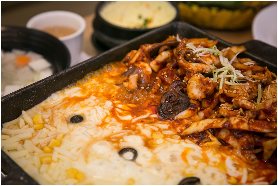 치즈퐁당쭈꾸미 이미지