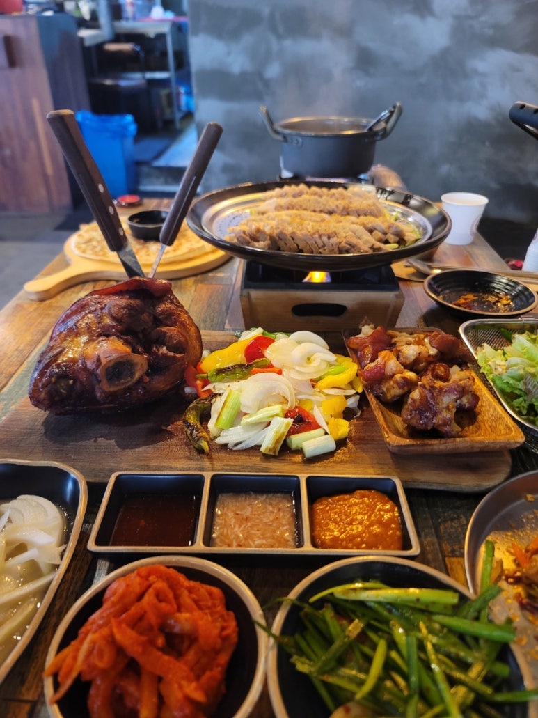 오감만족왕족발 이미지