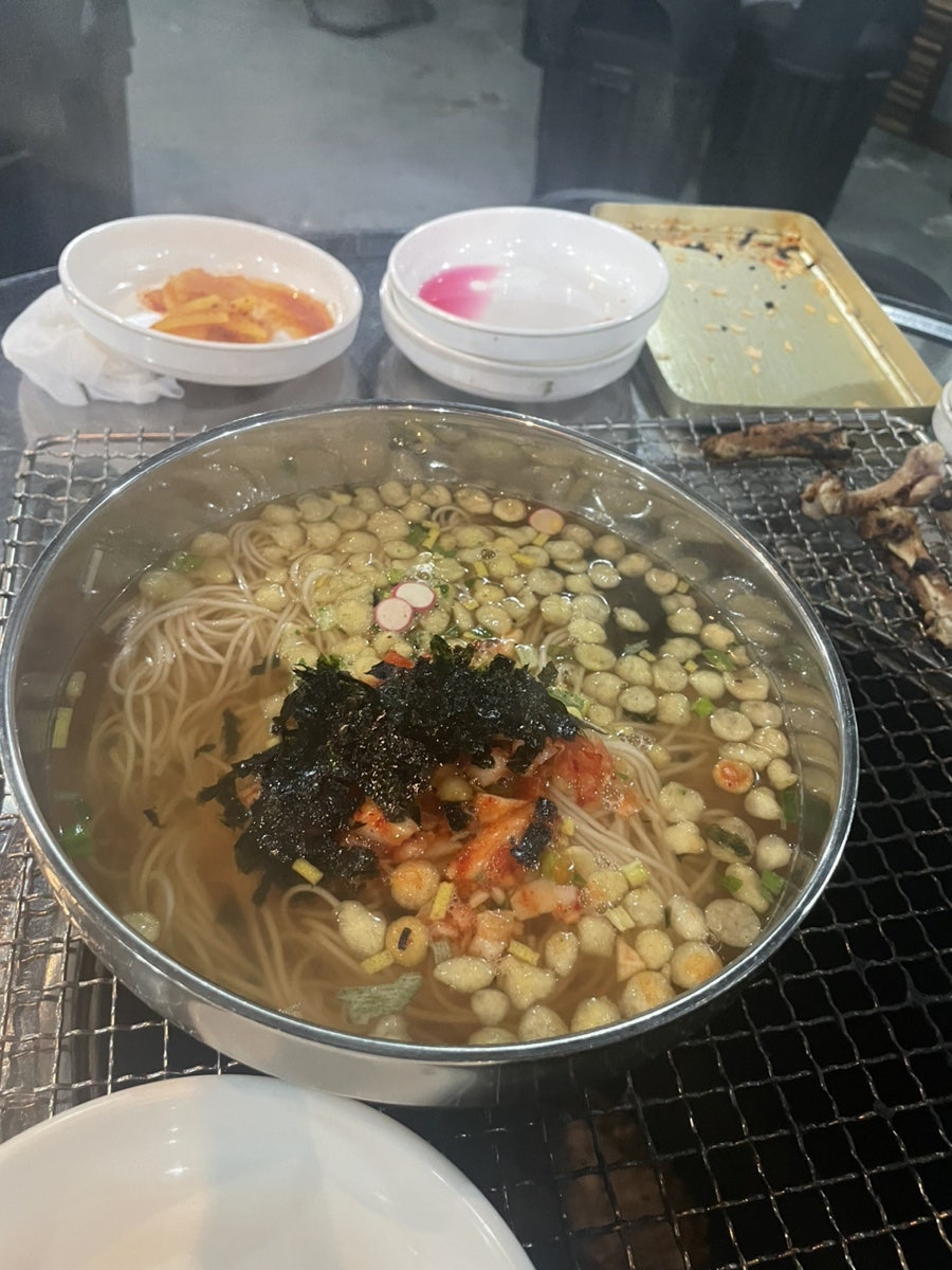 닭고집 숯불 닭갈비 이미지