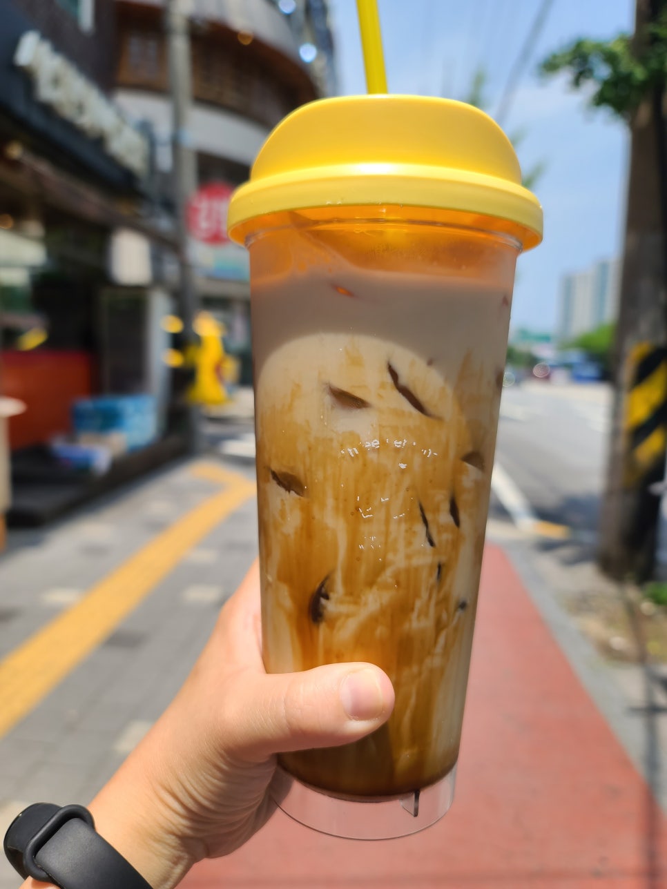 컴포즈커피상일 이미지
