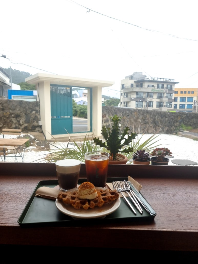 카페멜록 이미지