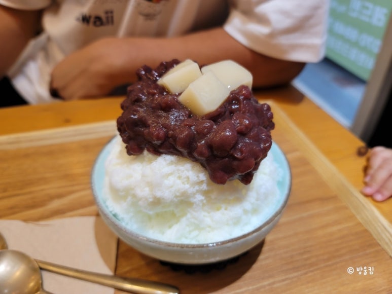 레드빈눈꽃빙수 이미지