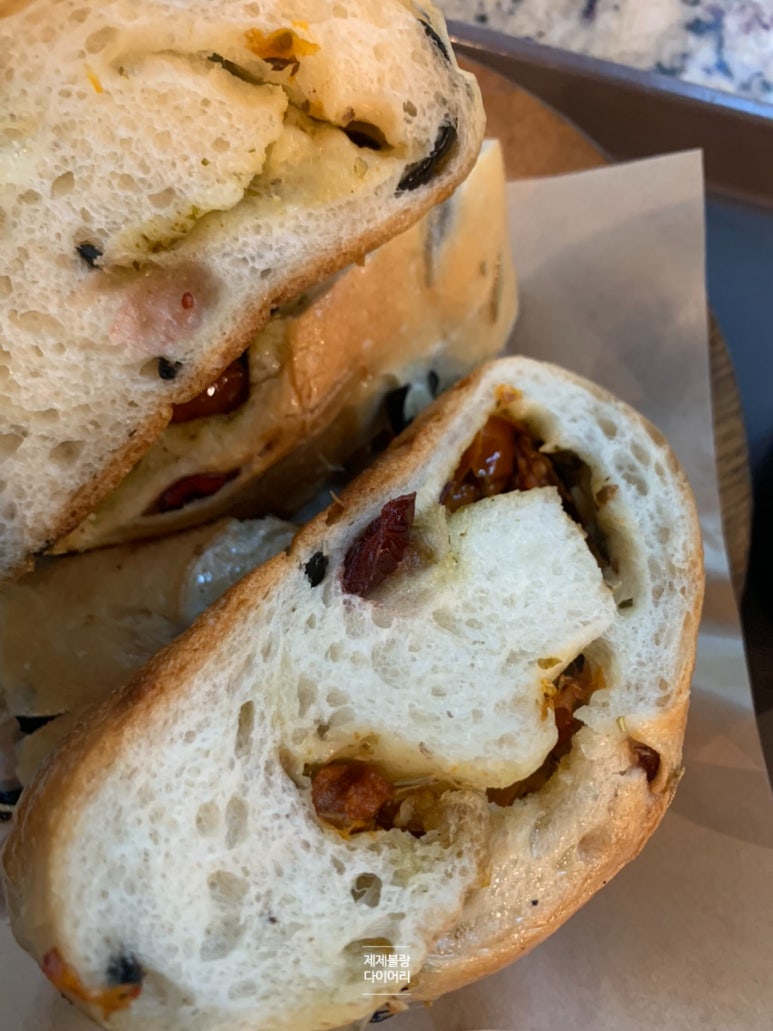 빠네렌토((PANE LENTO) 이미지
