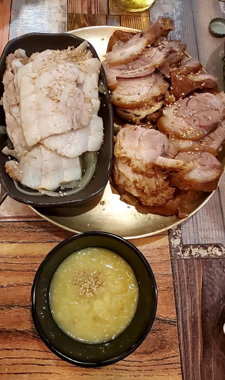 딸랑구족발 이미지