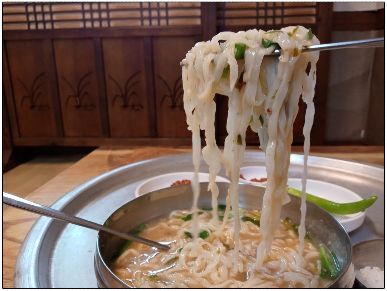 와촌재첩손칼국시 이미지