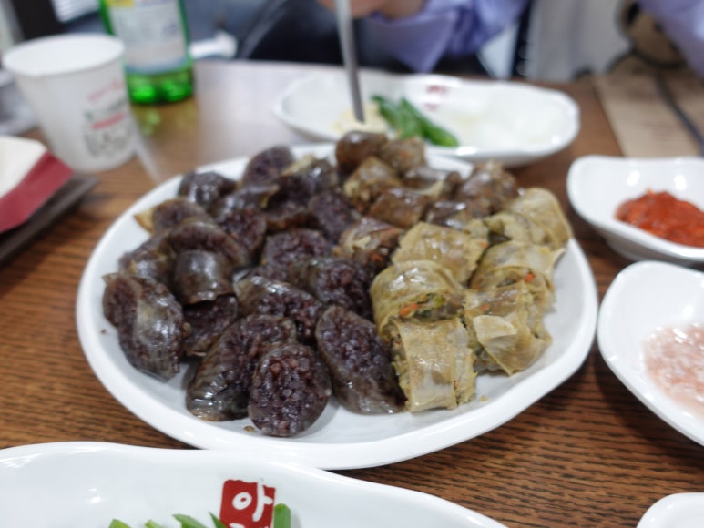 아제돼지국밥 이미지