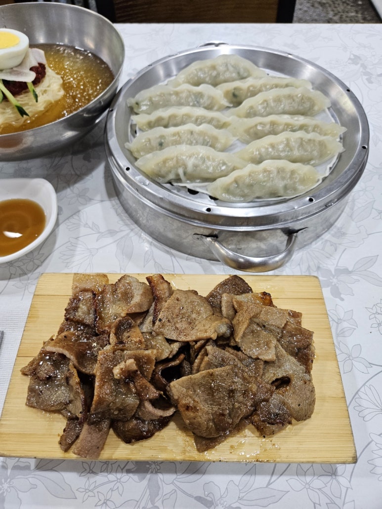 사계절가야밀면 이미지