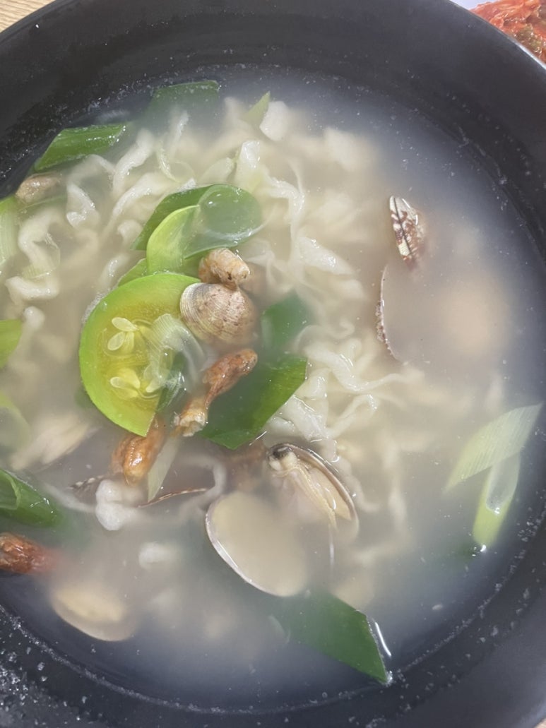 황고집칼국수 이미지