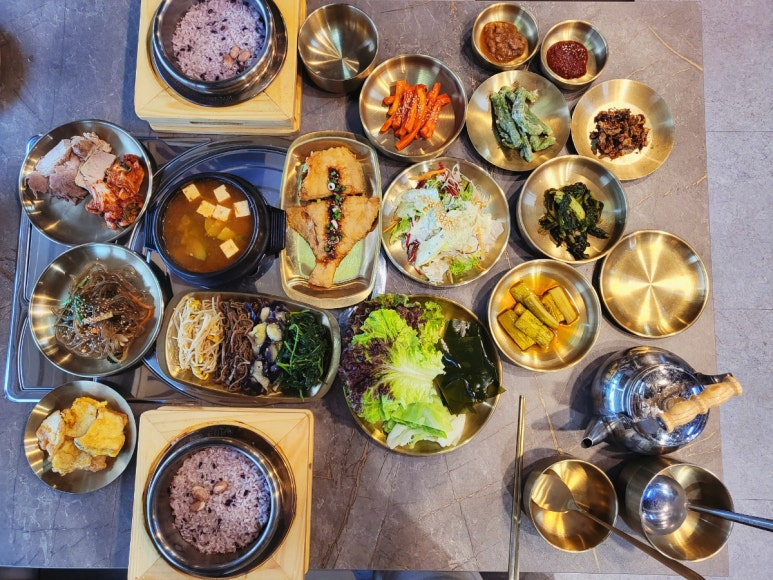 예담 소고기국밥 이미지
