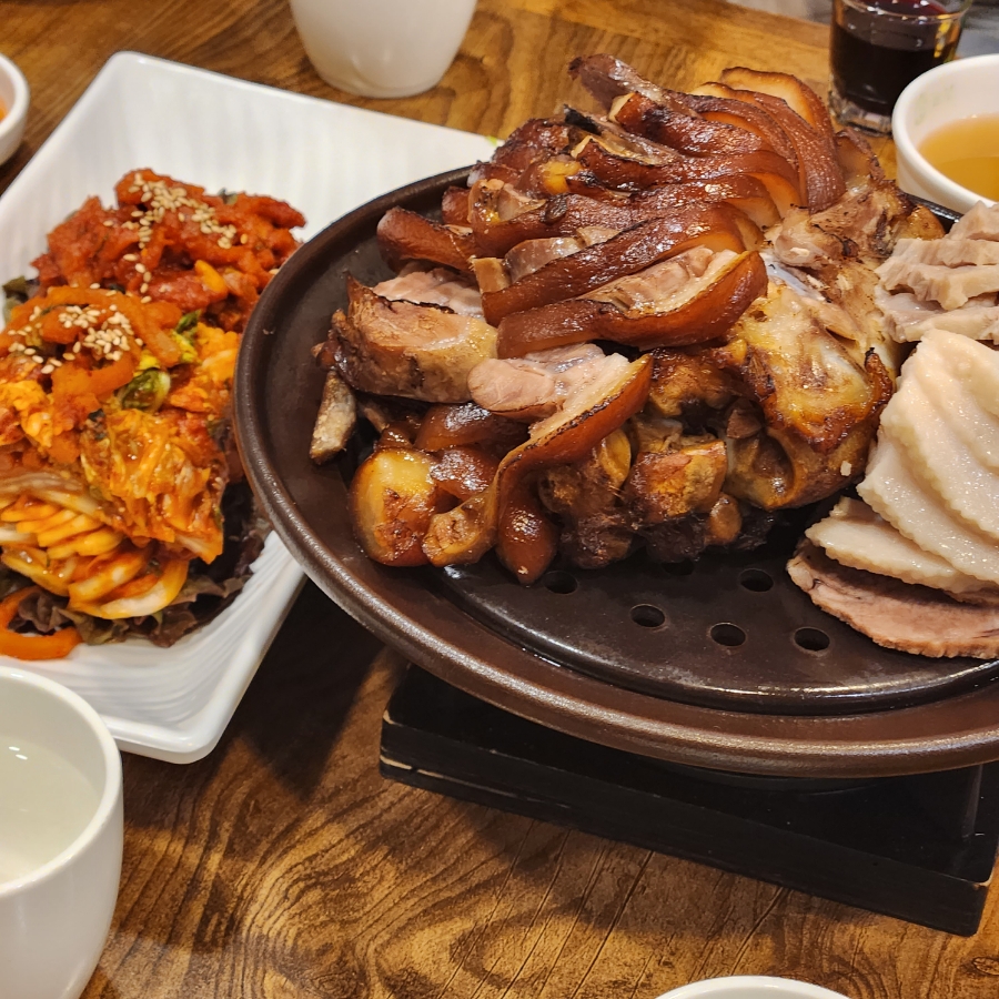 놀부보쌈충주점 이미지