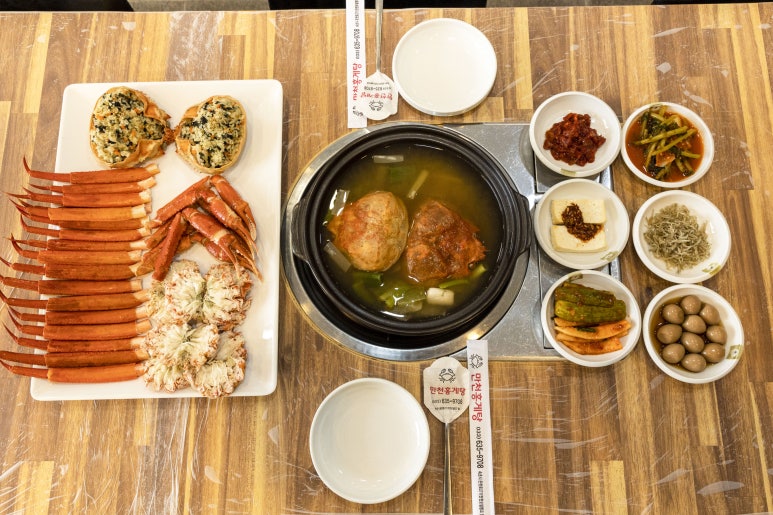 만천홍게탕 이미지