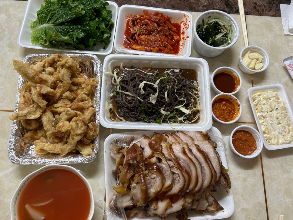 배보네보쌈왕족발 이미지