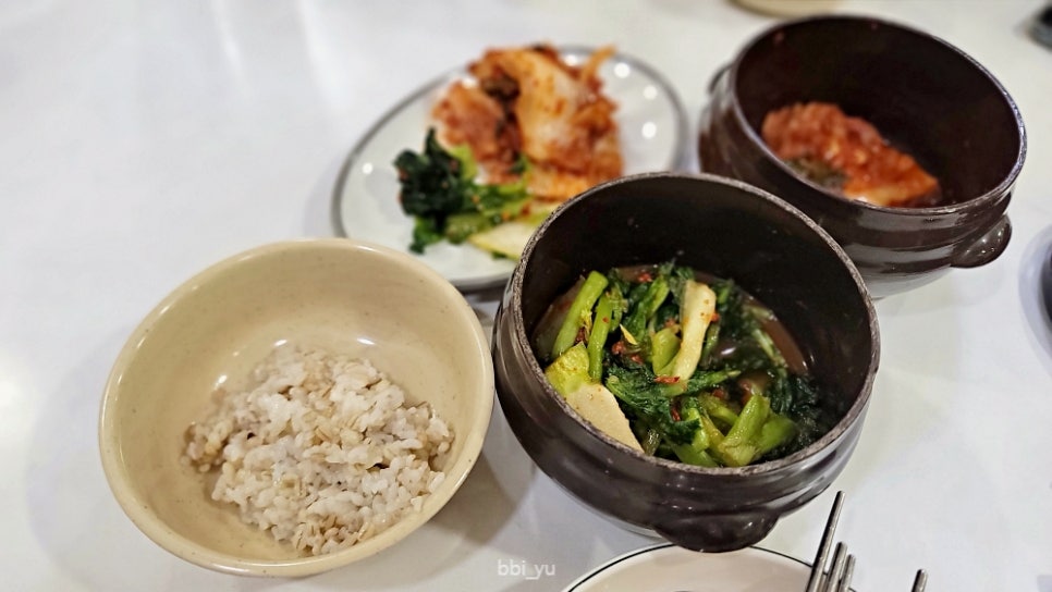 이가네바지락칼국수;보리밥 이미지