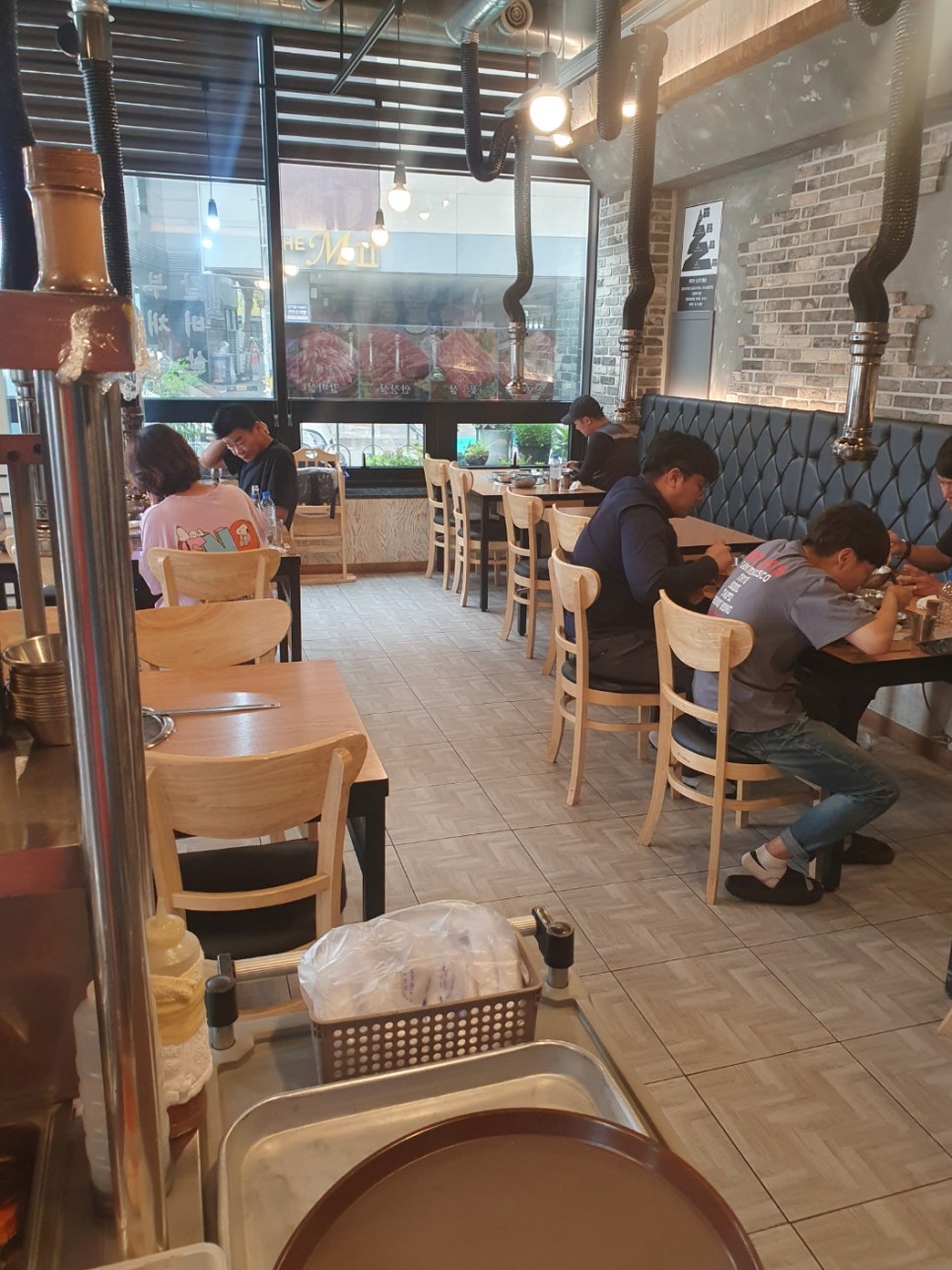 검은꽃소 이미지