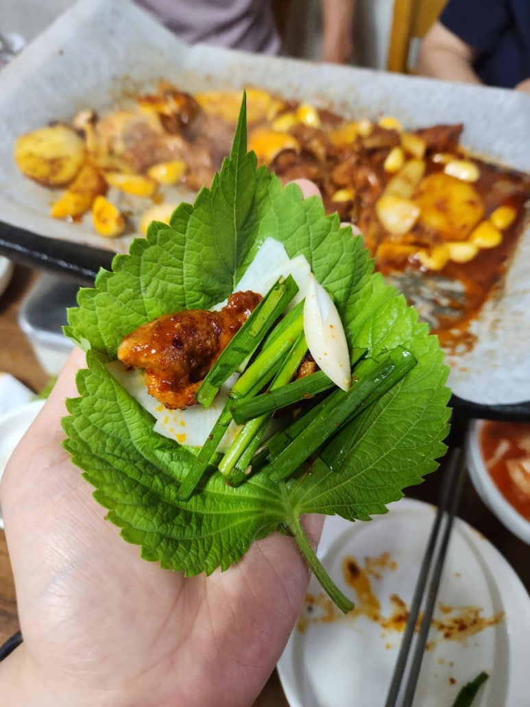 시골집오리탕 이미지
