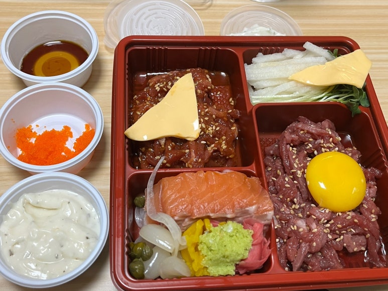 육회바른연어나주점 이미지