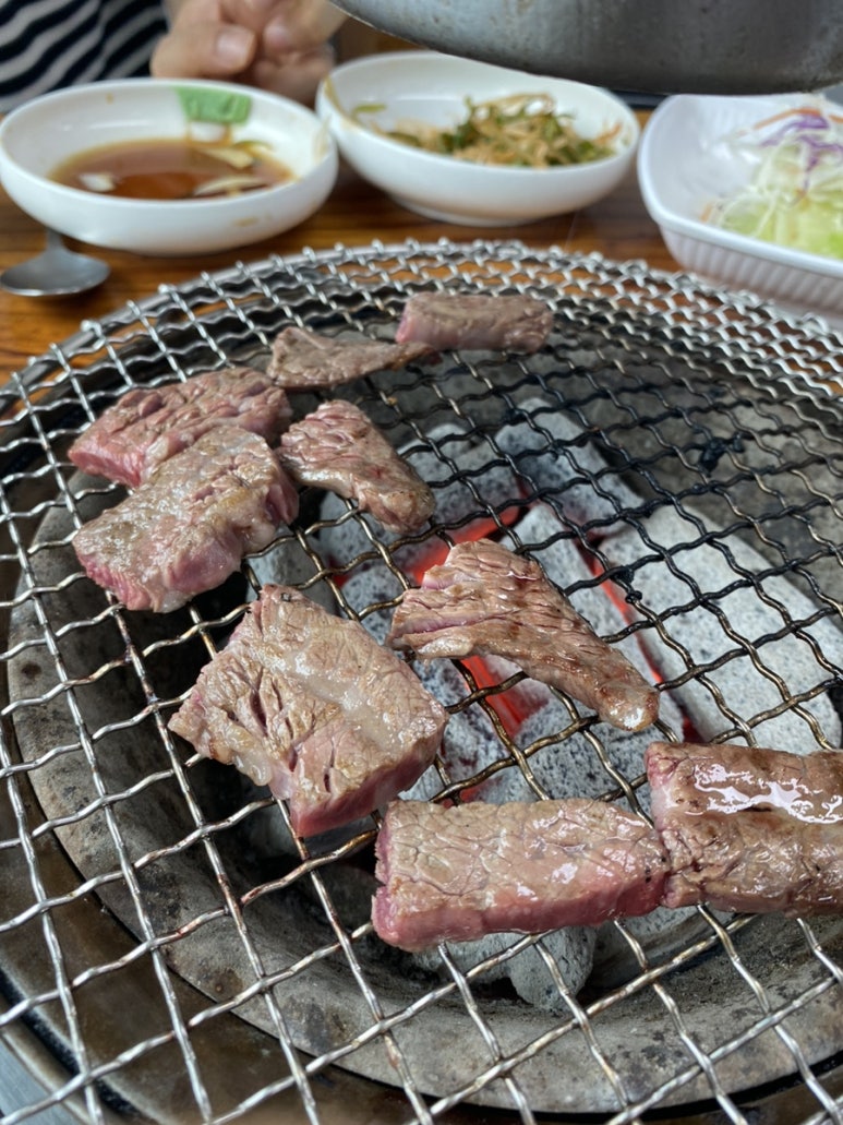 명품한우마을 이미지