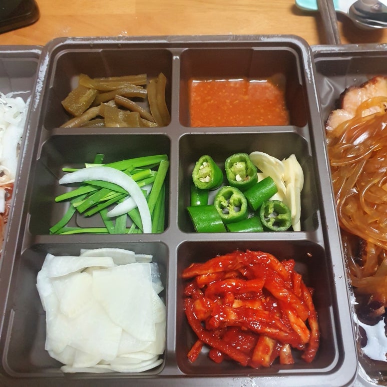 마왕족발 이미지