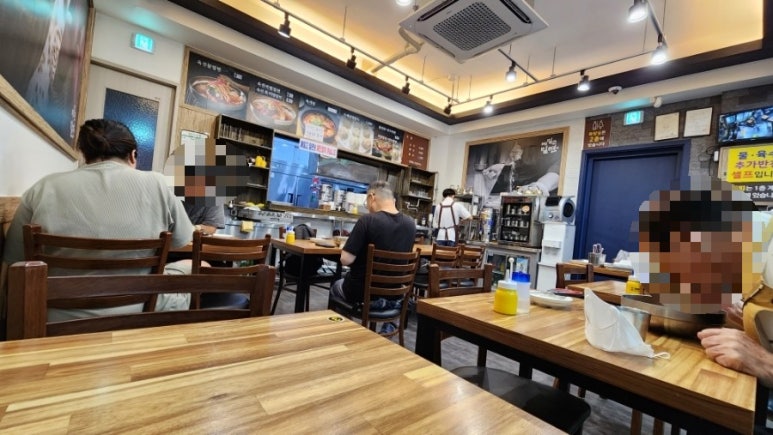 메밀고밀면 이미지