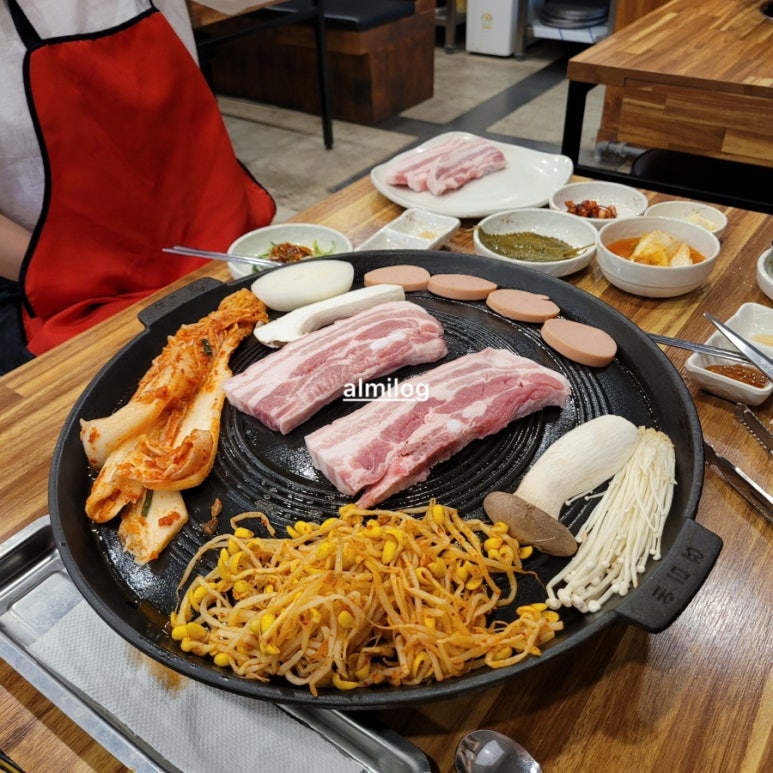 성가네 김치 이미지