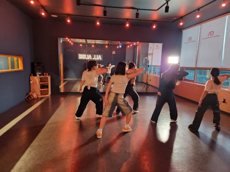 올오브댄스 아카데미 이미지