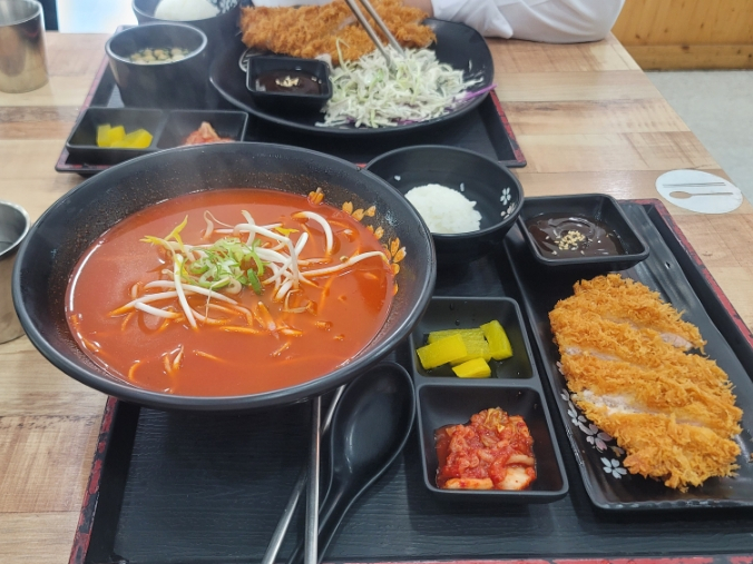 문카츠야 이미지