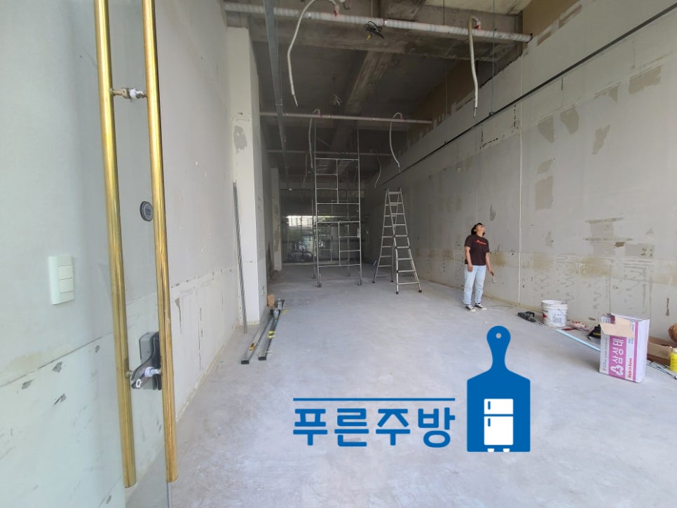 오로지 대패 이미지