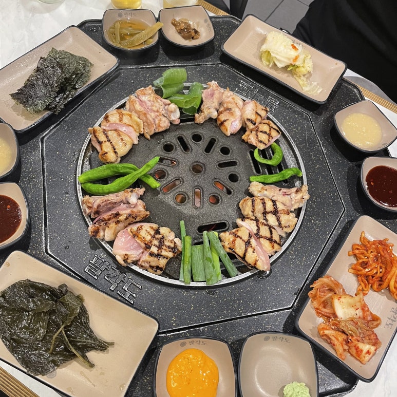 고기듬뿍대왕비빔밥앤냉면 이미지