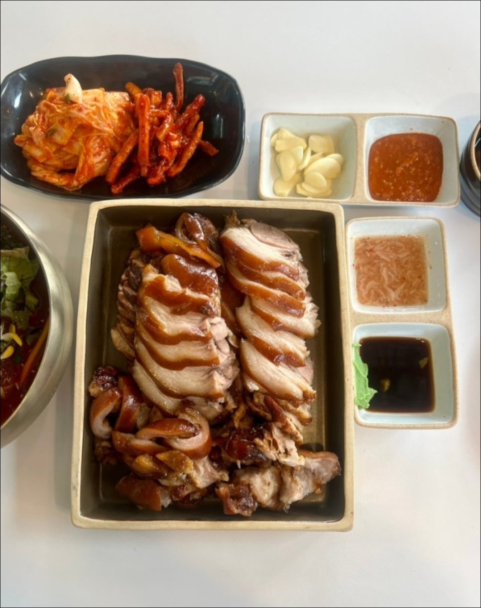 가마솥한방족발 이미지
