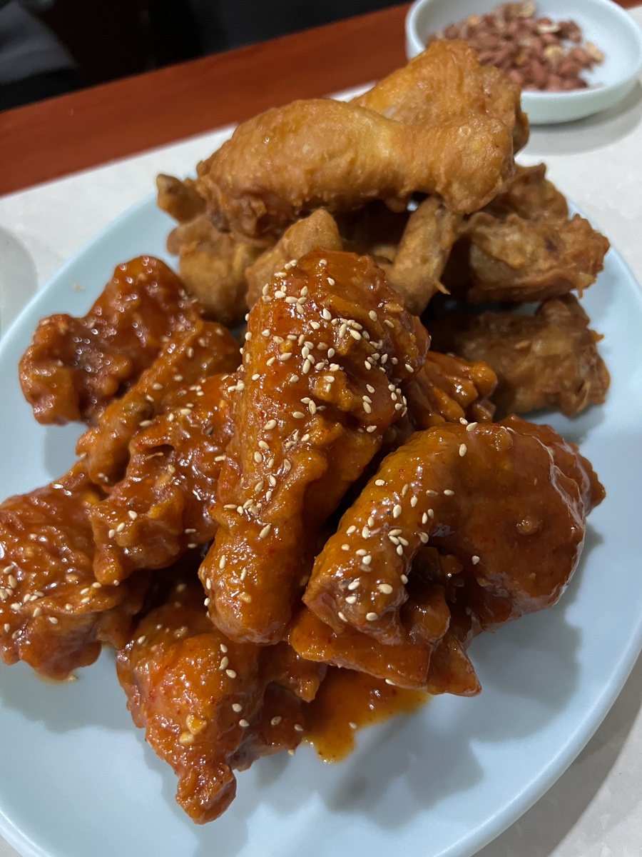 우정치킨호프 이미지