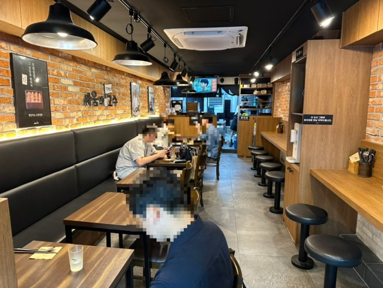 싸움의 고수 신촌점 이미지
