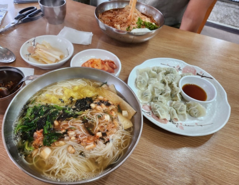 스포원잔치국수 이미지