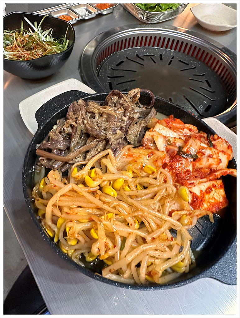 퍼주면돼지 이미지