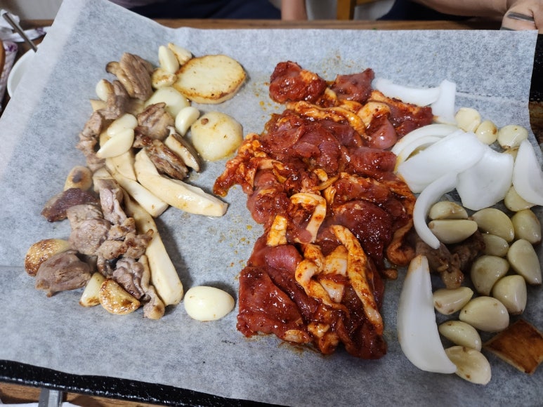 시골집오리탕 이미지