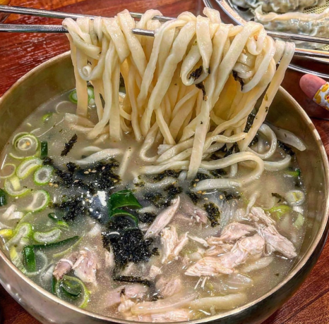 산골닭한마리 이미지