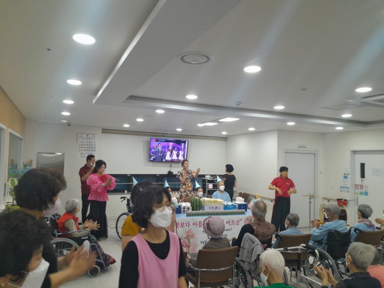 엠허브 행복요양원 이미지
