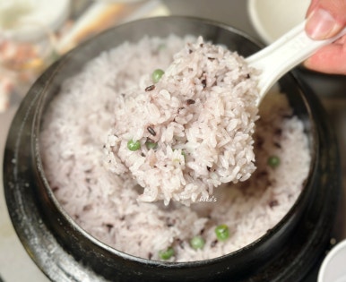 무쇠솥통돼지김치찌개 이미지