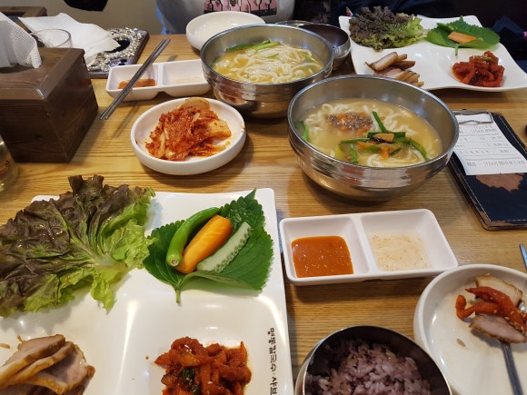 명동칼국수보쌈 이미지