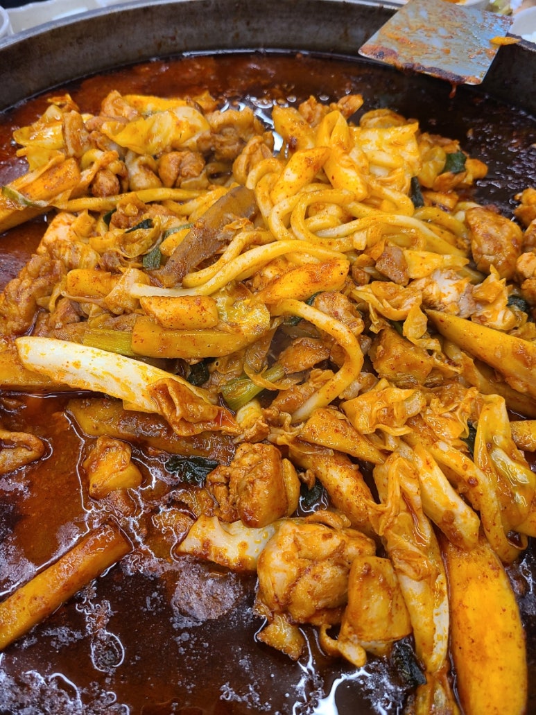강릉춘천산골닭갈비앤막국수 이미지