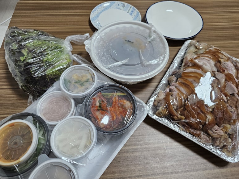 명족발진칼국수 이미지