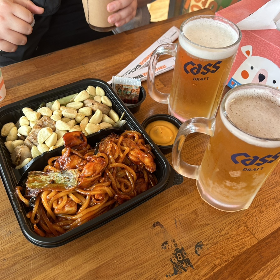 기영이 숯불두마리치킨 광진 자양점 이미지