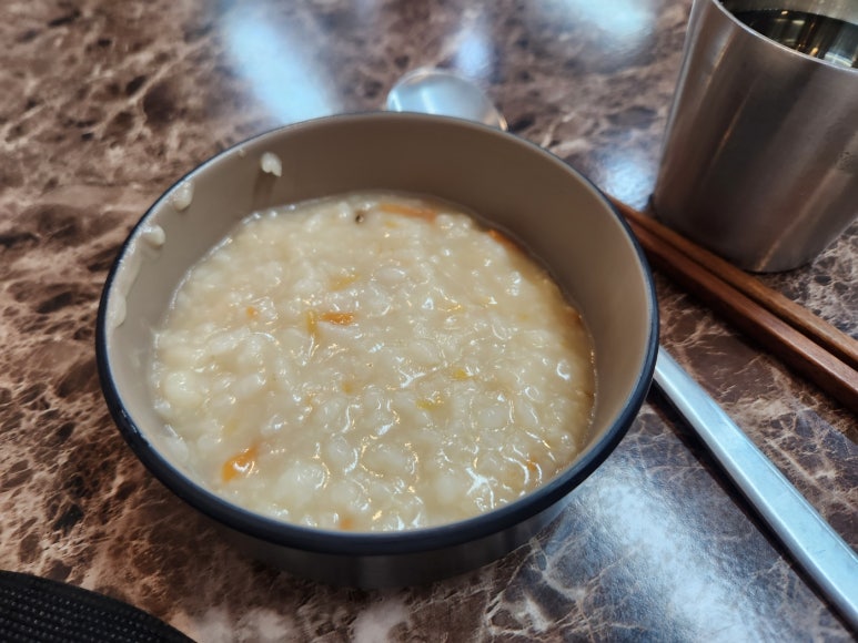 더마싯는칼국수 이미지