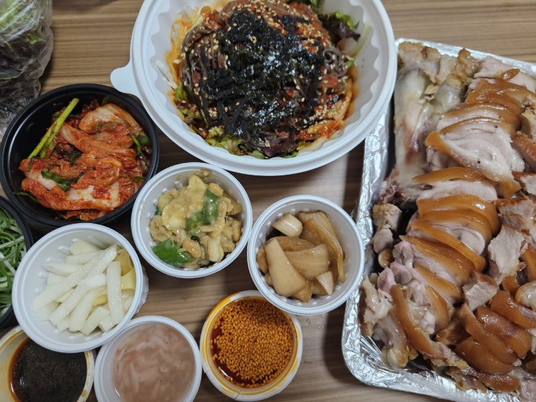 명족발진칼국수 이미지