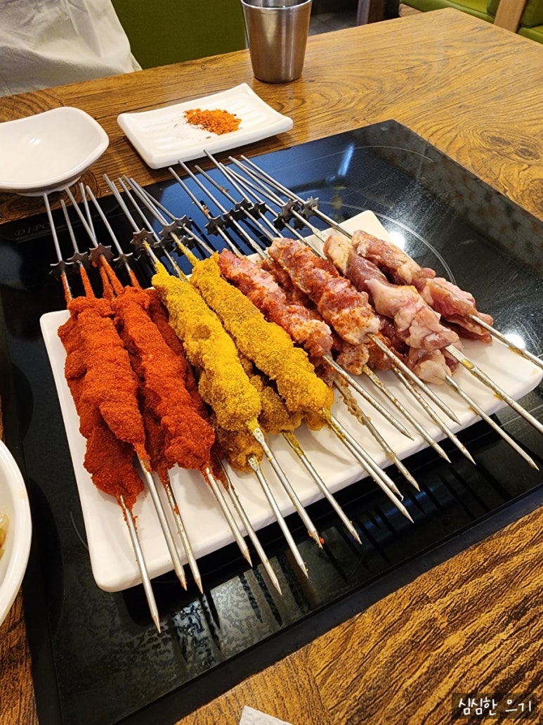 일품각양꼬치훠궈 이미지